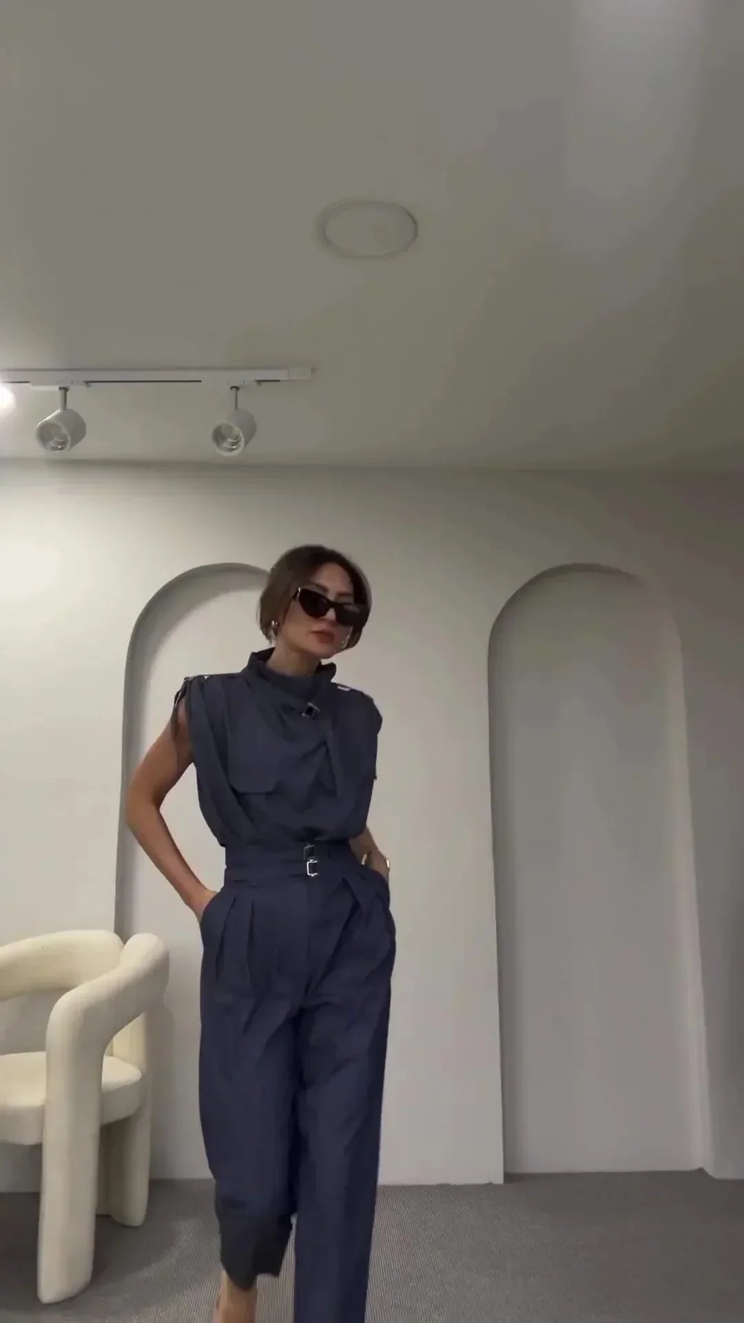 Kazimira – Elegancki komplet bluzka i spodnie