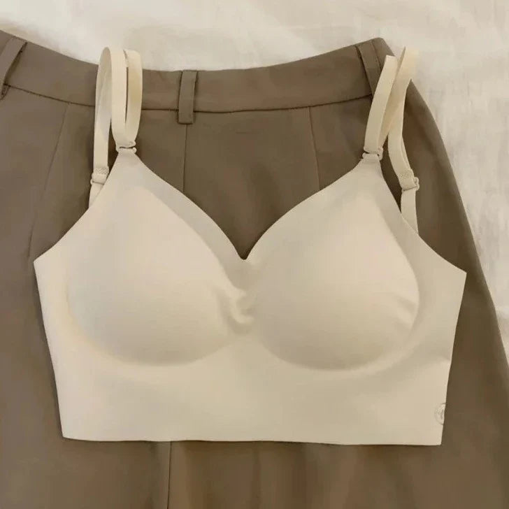 Biustonosz push-up z głębokim wycięciem na plecach