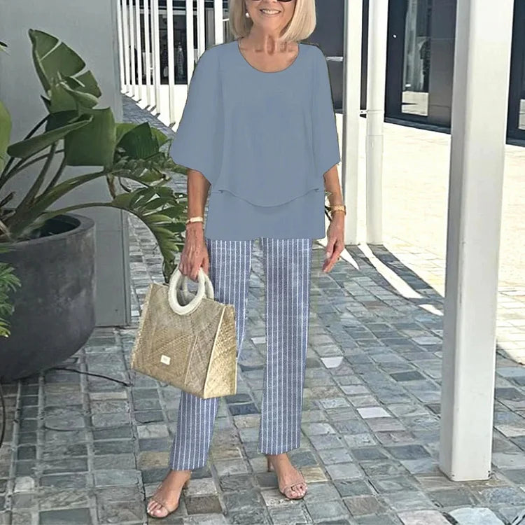 Perpetua – Stylowy dwuczęściowy komplet z nadrukiem