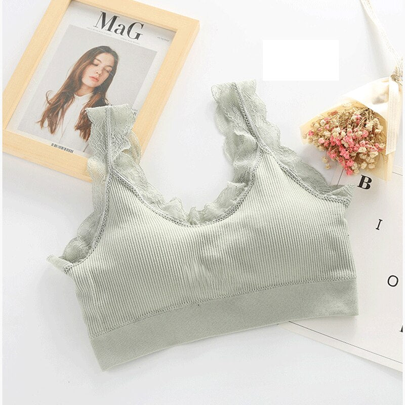 Biustonosz z koronkowym wykończeniem