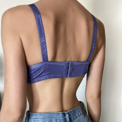 Biustonosz PushUP w ozdobne paski