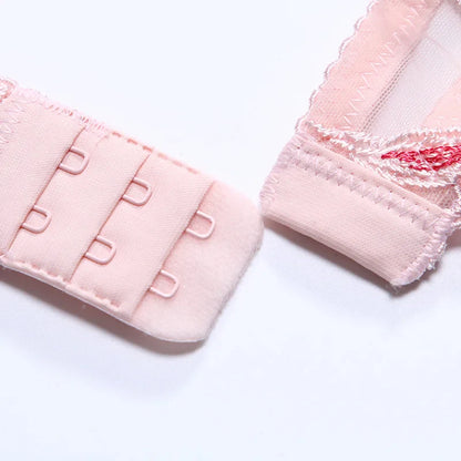 Prześwitujący biustonosz z haftem