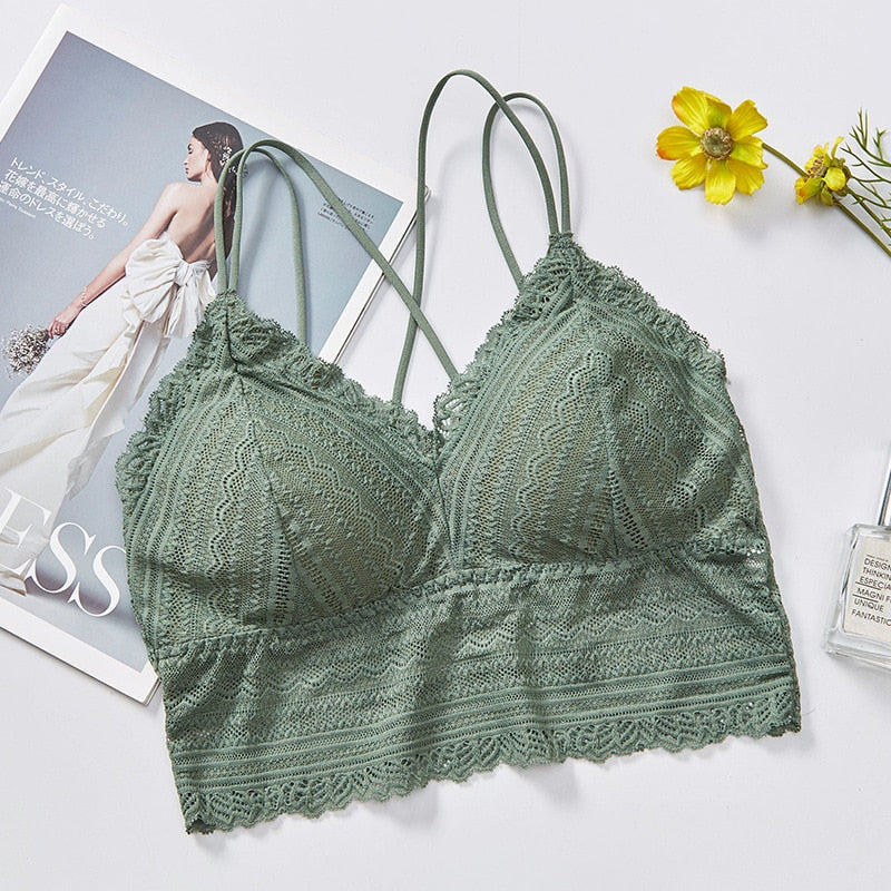 Koronkowy biustonosz w stylu boho