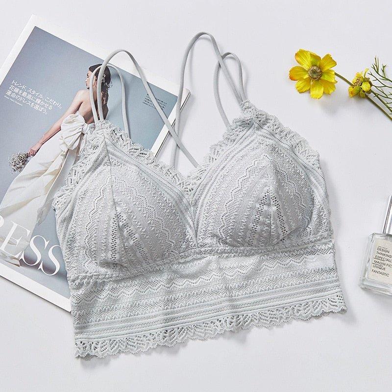 Koronkowy biustonosz w stylu boho