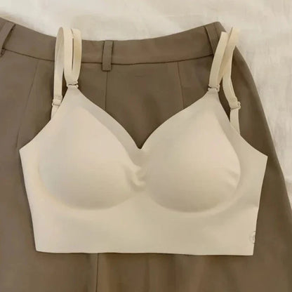 Biustonosz push-up z głębokim wycięciem na plecach