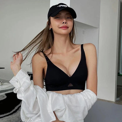 Bezszwowy biustonosz podtrzymujący biust