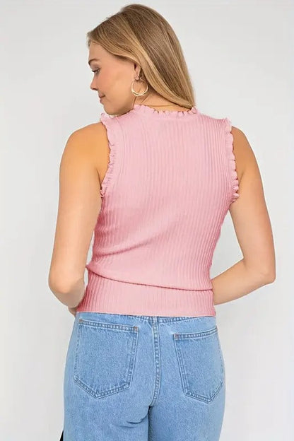 Evania – Elegancki top z falbanką i połyskiem