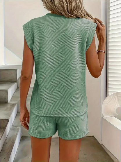 Darika – Zielony komplet z krótkim topem i szortami